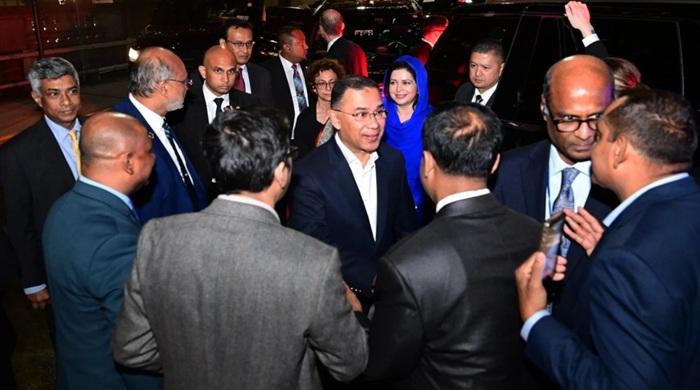 জাতিসংঘে প্রথম ভাষণ: ব্যস্ত কর্মসূচি নিয়ে ঐতিহাসিক সফরে নিউইয়র্কে প্রধানমন্ত্রী