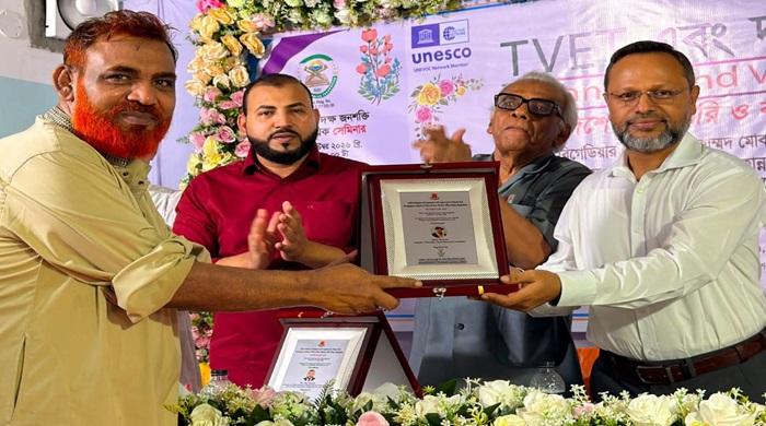 সৈয়দপুরে কারিগরি, বৃত্তিমূলক শিক্ষা ও প্রশিক্ষণ এবং দক্ষ জনশক্তি উন্নয়ন বিষয়ে সেমিনার অনুষ্ঠিত সৈয়দপুরে কারিগরি, বৃত্তিমূলক শিক্ষা ও প্রশিক্ষণ এবং দক্ষ জনশক্তি উন্নয়ন বিষয়ে সেমিনার অনুষ্ঠিত