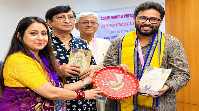 সাংবাদিকতায় অবদানে ভারতে বিশেষ সম্মাননা পেলেন লেখক জাকির আহমদ