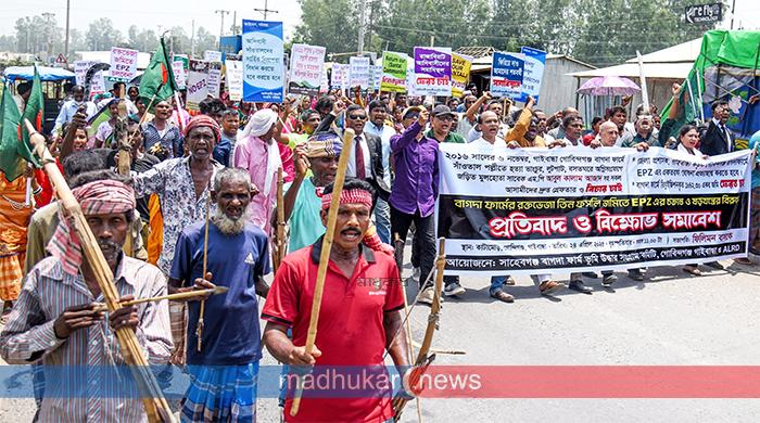 ‘বাপ-দাদার ৩ ফসলি জমিতে ইপিজেড করতে দেওয়া হবে না’