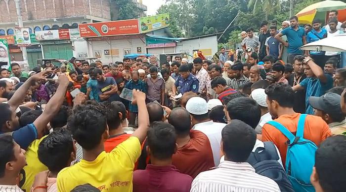 গাইবান্ধায় ট্রাক চাপায় ট্রাফিক পুলিশ সদস্য নিহত