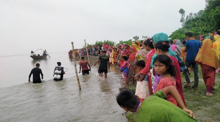 যমুনায় গোসল করতে গিয়ে বৃদ্ধ নিখোঁজ