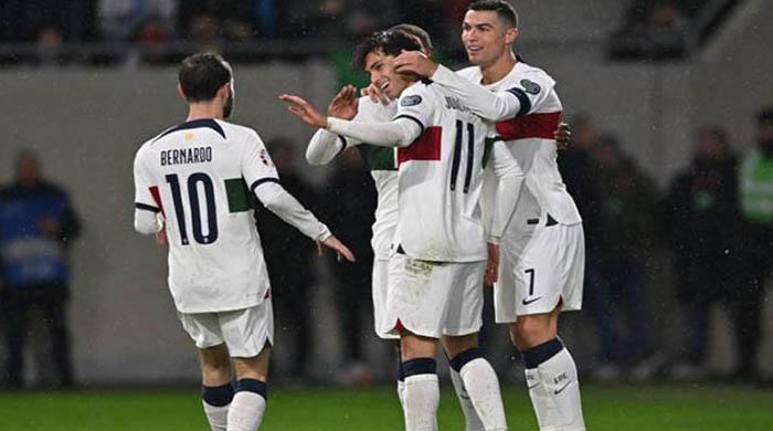 রোনালদোর জোড়া গোলে পর্তুগালের বিশাল জয়