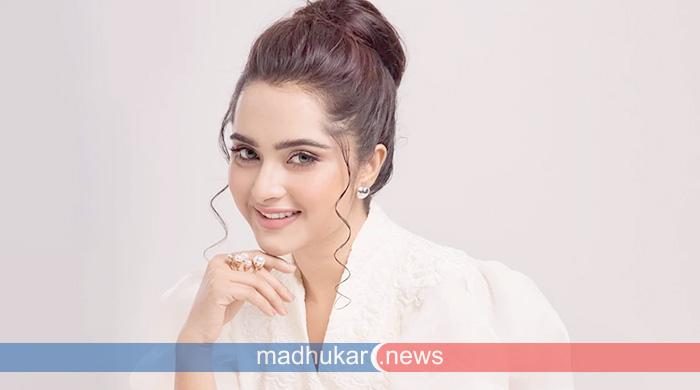 সৌন্দর্য বর্ধন বিতর্ক ও কেয়া পায়েলের অকপট স্বীকারোক্তি