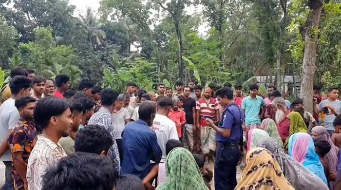 জয়পুরহাটে স্ত্রীকে পিটিয়ে হত্যার অভিযোগে স্বামী আটক