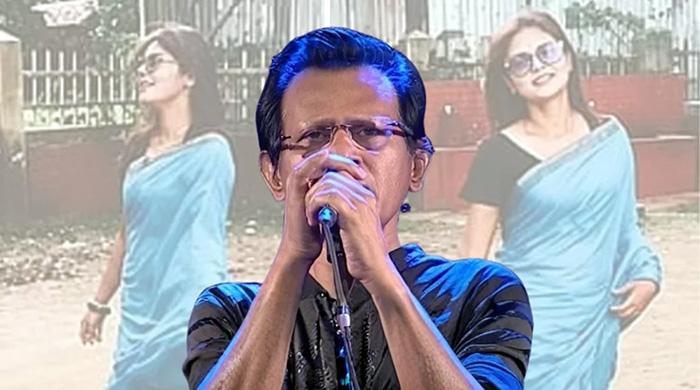 ‘শ্রাবণের মেঘগুলো’ গান নিয়ে বিতর্ক: শিক্ষিকার রিল নিয়ে মুখ খুললেন গায়ক