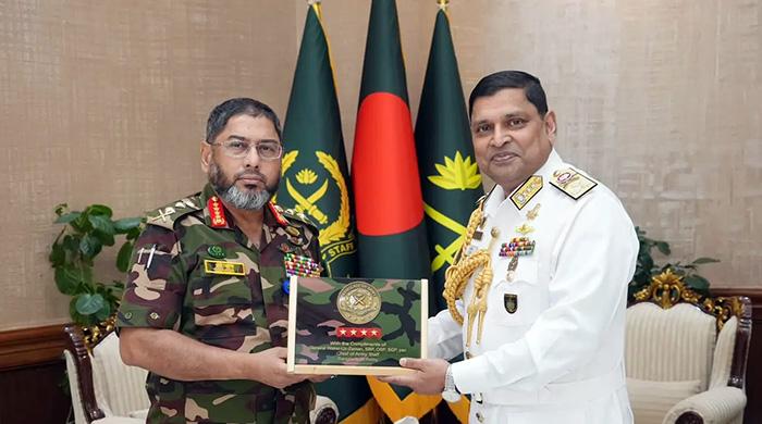 সেনাপ্রধানের সঙ্গে নবনিযুক্ত নৌবাহিনী প্রধানের সৌজন্য সাক্ষাৎ