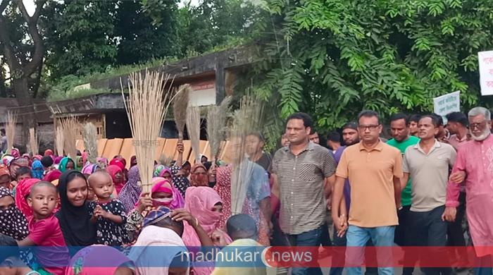 সুন্দরগঞ্জে কমিটি গঠনে অনিয়মের প্রতিবাদে বিএনপির একাংশের বিক্ষোভ