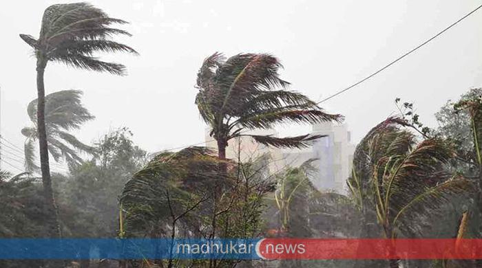 দেশের ১৭ অঞ্চলে কালবৈশাখীর তাণ্ডবের আশঙ্কা: নদী বন্দরে ১ নম্বর সতর্কতা সংকেত