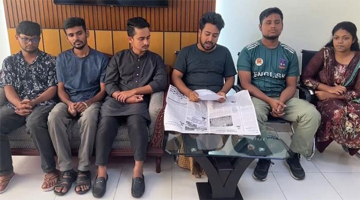ডিবি হেফাজতে কর্মসূচি প্রত্যাহারের ঘোষণা, ‘জিম্মি করে’ আদায়ের অভিযোগ