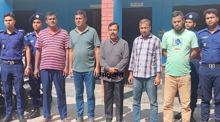 গাইবান্ধায় জেলা বিএনপির সাধারণ সম্পাদকসহ আটক ৫