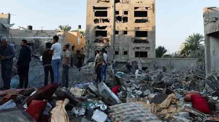  গাজায় আবাসিক ভবনে হামলায় নিহত ২০