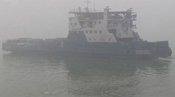 ১১ ঘণ্টা পর ফেরি চলাচল স্বাভাবিক