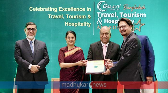 ‘লিডিং হোটেল ইন নর্থ বেঙ্গল’ অ্যাওয়ার্ড পেল এসকেএস ইন্ রিসোর্ট