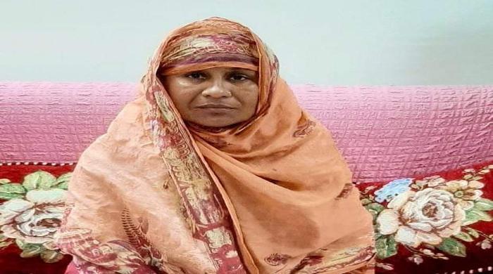 ৪৬ বছর বয়সে এসএসসি পাশ করলেন রহিমা 