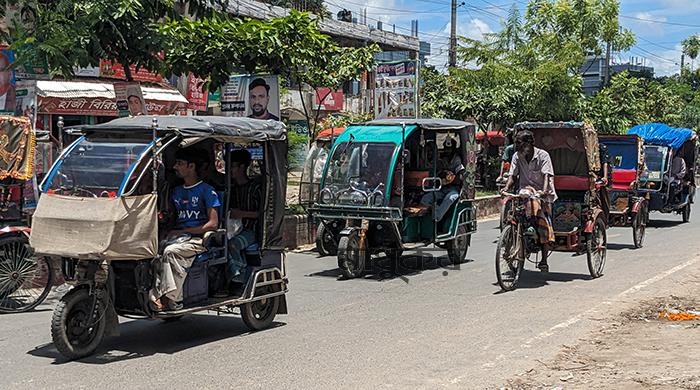গাইবান্ধায় আজও ১৬ ঘণ্টা কারফিউ শিথিল