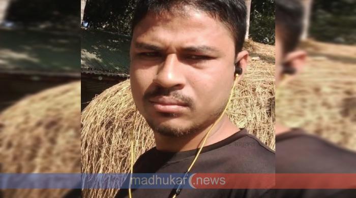 সুন্দরগঞ্জে নিজের শরীরে পেট্রোল ঢেলে আগুন দেওয়া সেই যুবকের মৃত্যু