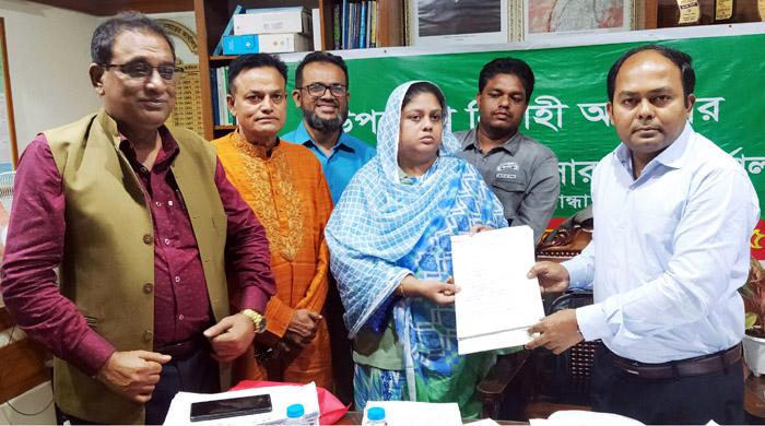 গাইবান্ধা-৫ আসনে স্বতন্ত্র প্রার্থী হলেন প্রয়াত ডেপুটি স্পিকারের মেয়ে