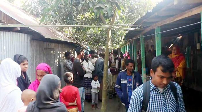 সাঘাটায় অগ্নিকাণ্ডে ৩ বসতঘর ভস্মীভূত