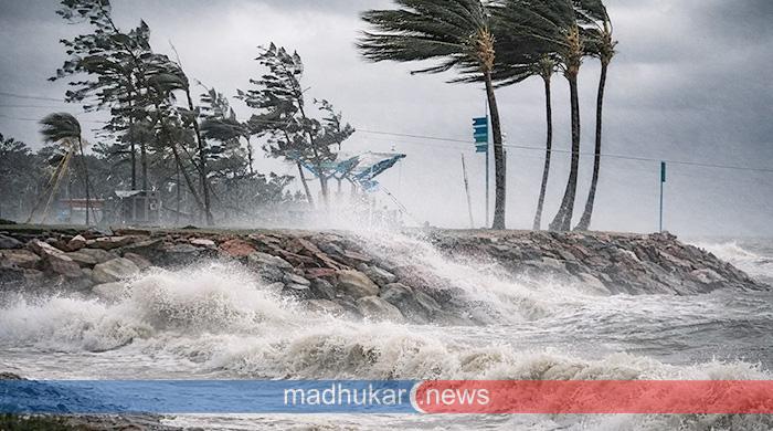 ৬ জেলায় দুপুরের মধ্যে ৬০ কিমি বেগে ঝড়ের আভাস