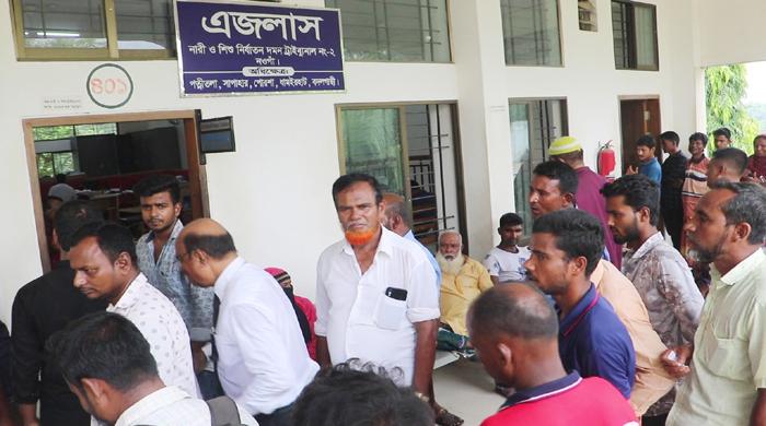 নওগাঁয় গৃহবধূকে ধর্ষণের দায়ে যুবকের যাবজ্জীবন